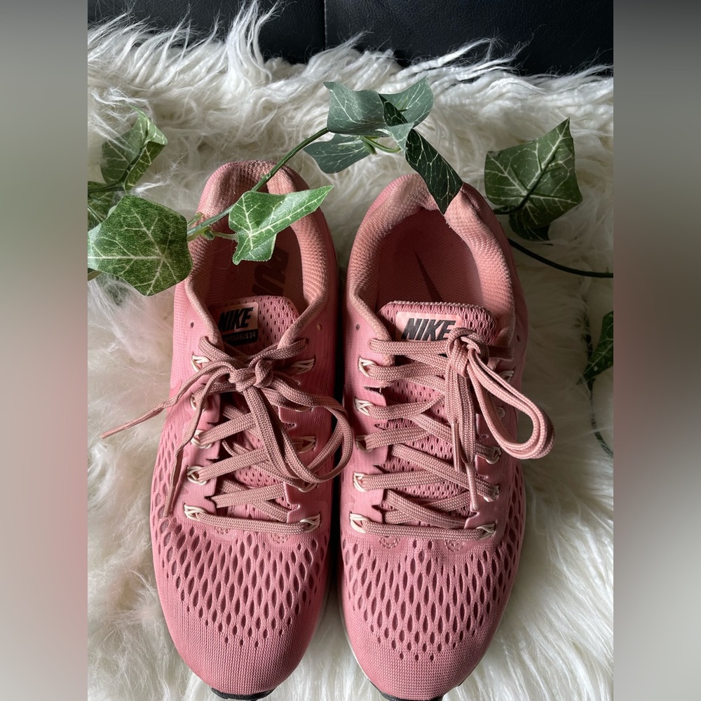 nike zoom pegasus size women’s 8